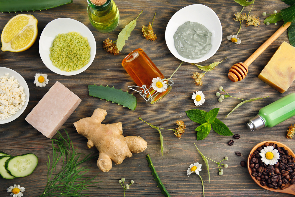 10 Natural Ingredients That Benefit Your Skin